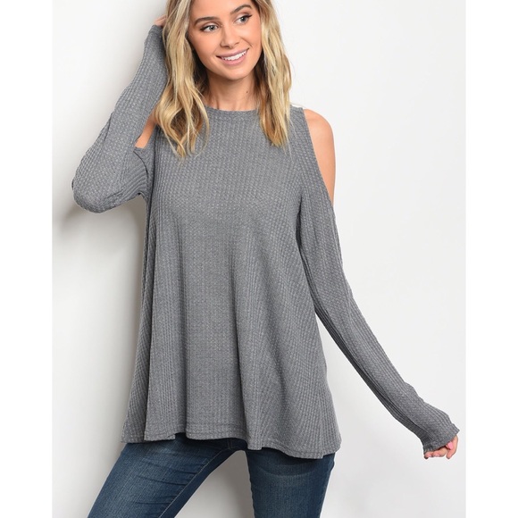 | STONE COLD SHOULDER TOP | - Picture 3 of 3